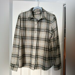 Faherty Legend sweater shirt Green and Gray Plaid Casual Button Down Shirt